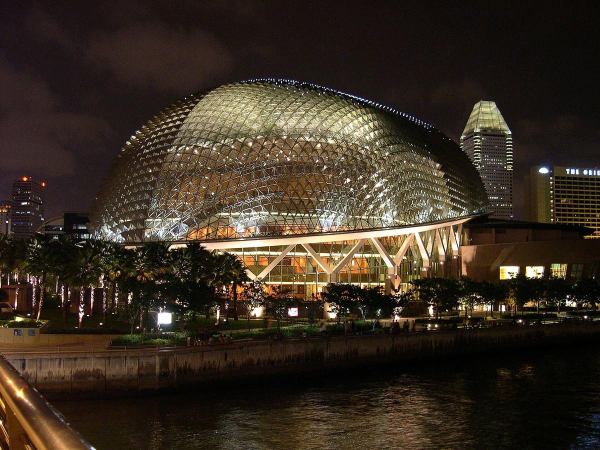 Esplanade theatres Singapore night