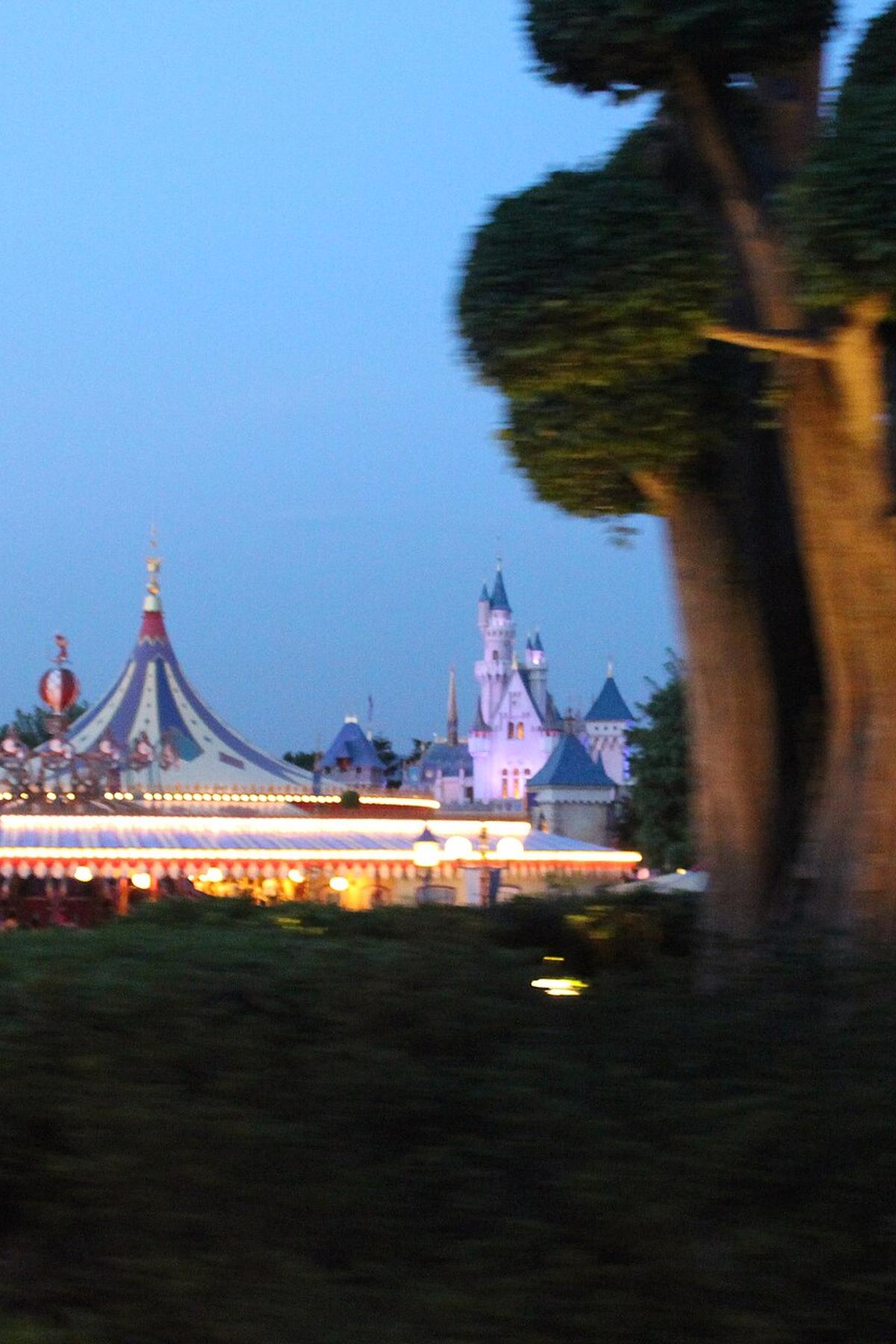 Hong Kong Disneyland castle