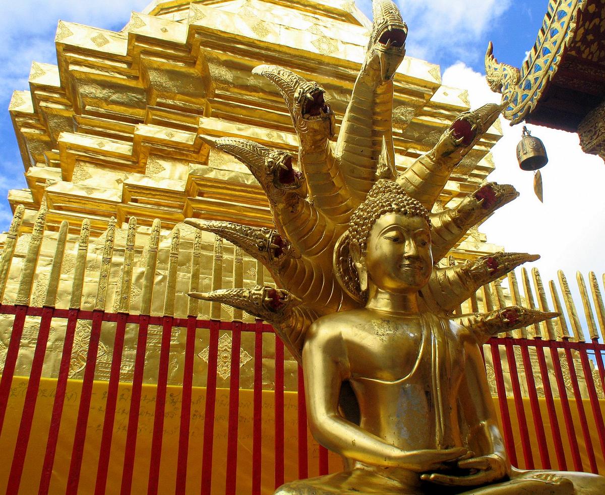 Wat Phra That Doi Suthep golden chedi