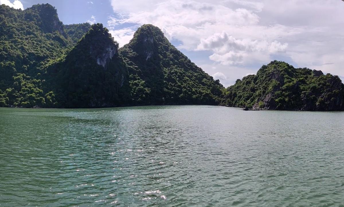 Lan Ha Bay