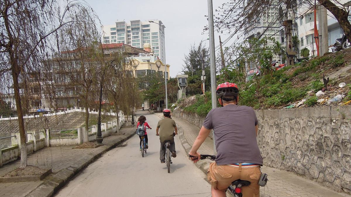 Hanoi getting around