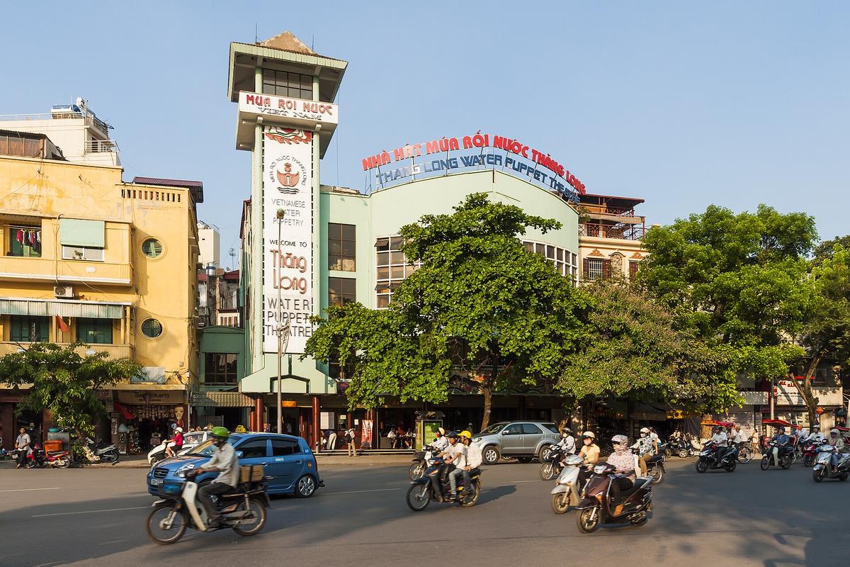 Thang Long water puppet theatre Hanoi