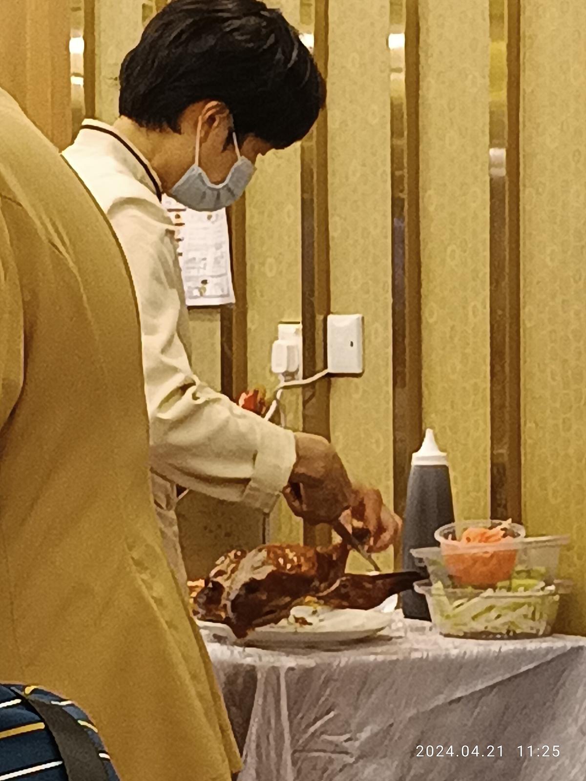 Peking duck carving restaurant