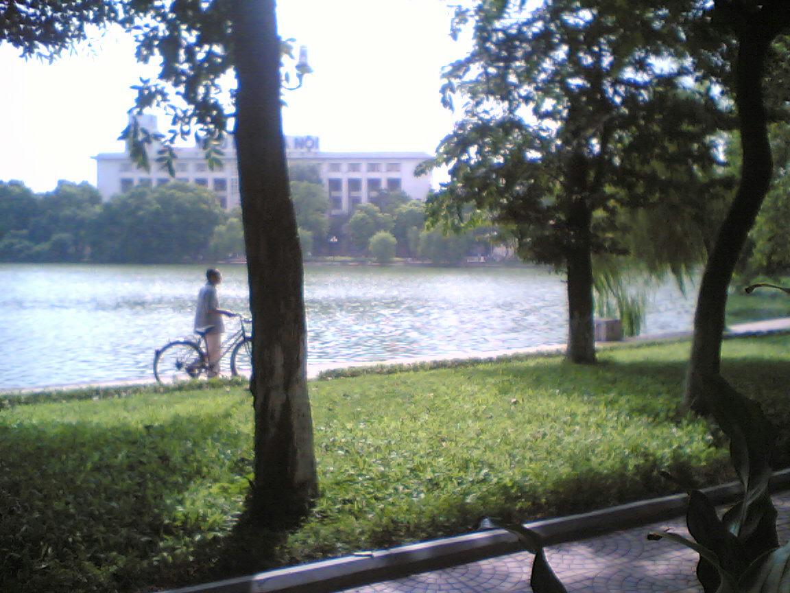 Hanoi lake morning