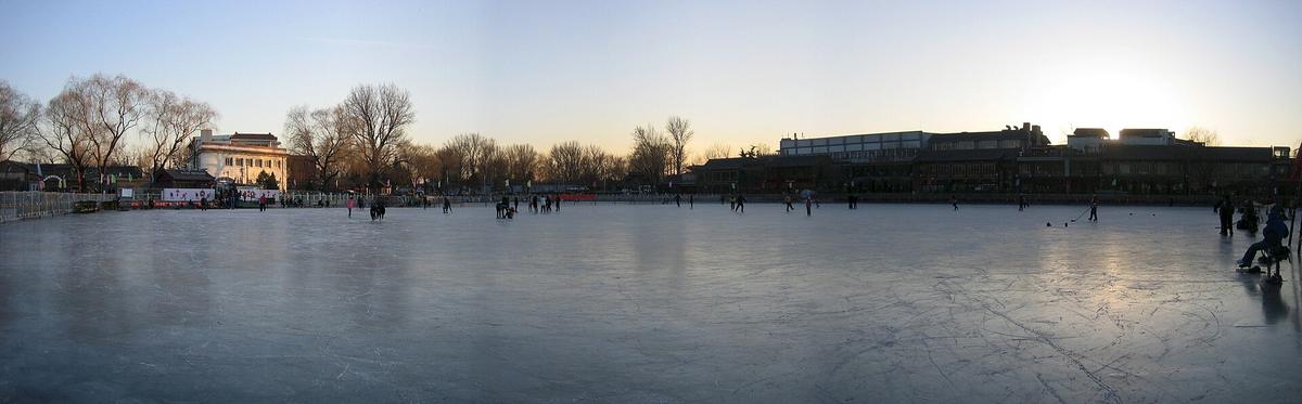 Houhai lake frozen Beijing