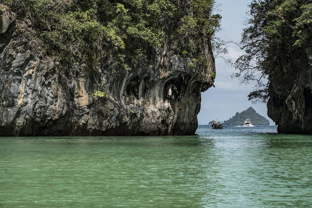 Hong Island lagoon Krabi