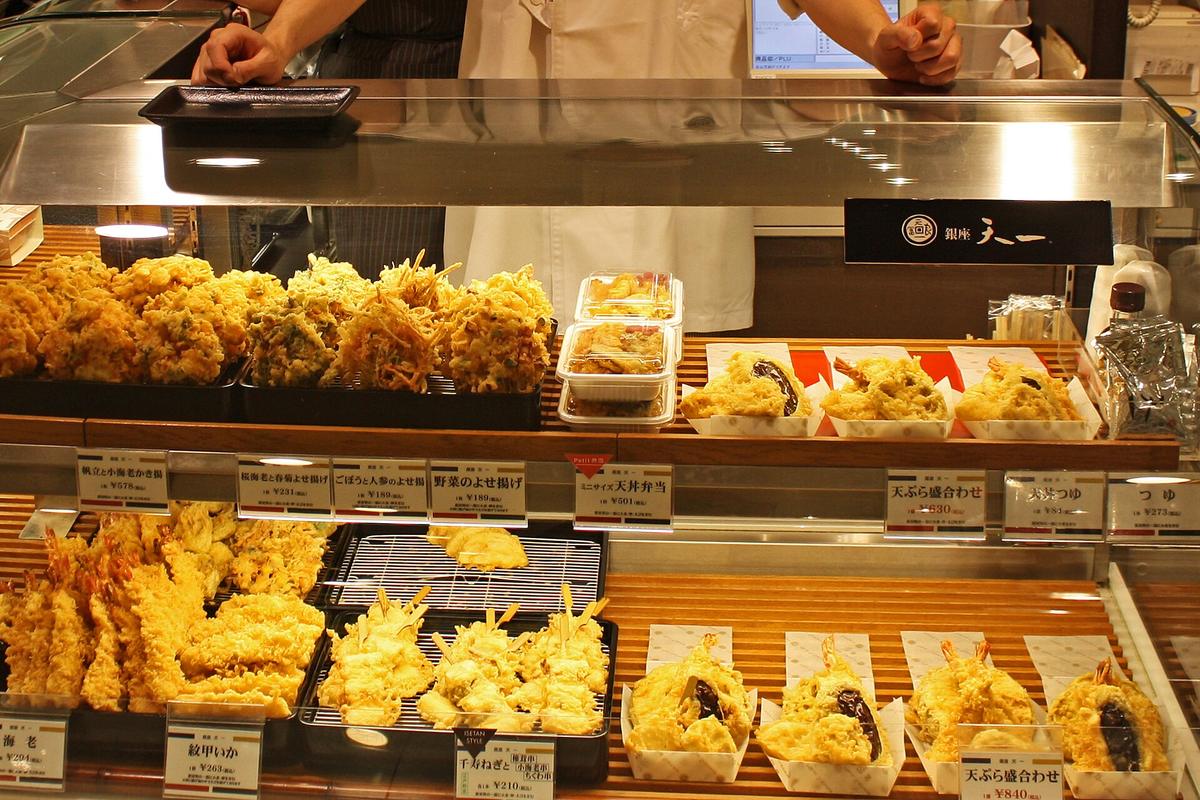 Tokyo department store food hall basement