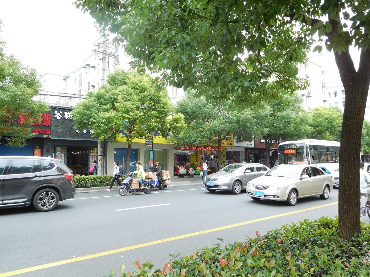 Shanghai street scene