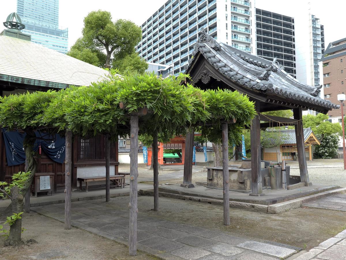 Shitennoji temple Osaka