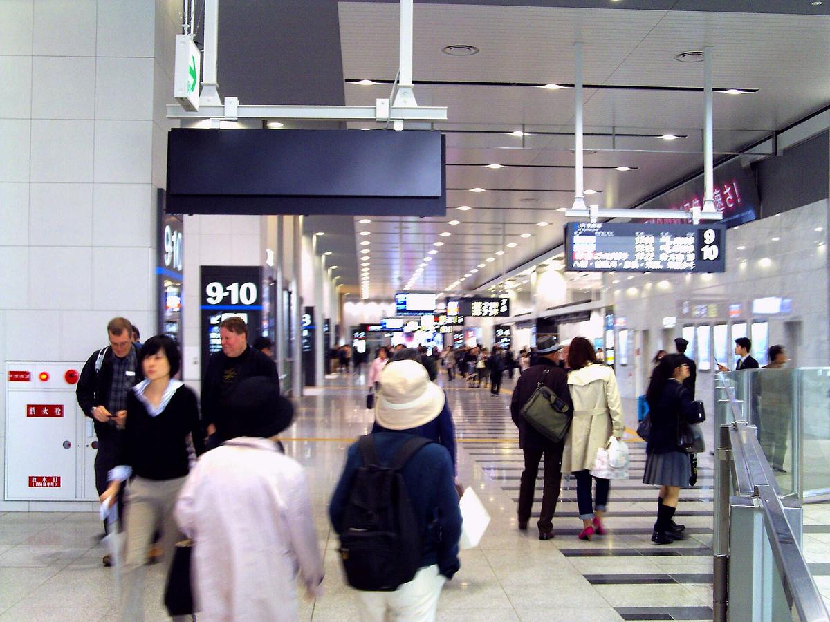 Osaka Station City concourse